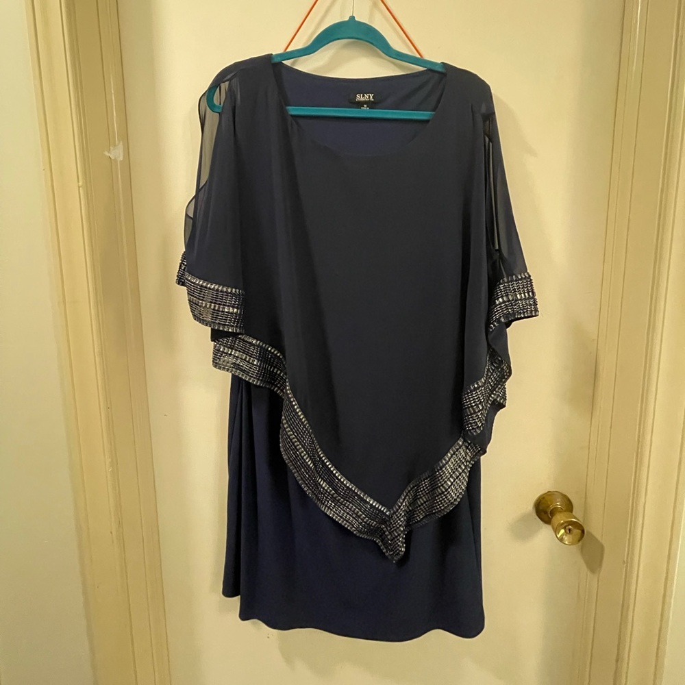 Gorgeous SLNY Navy Blue Evening party Dress